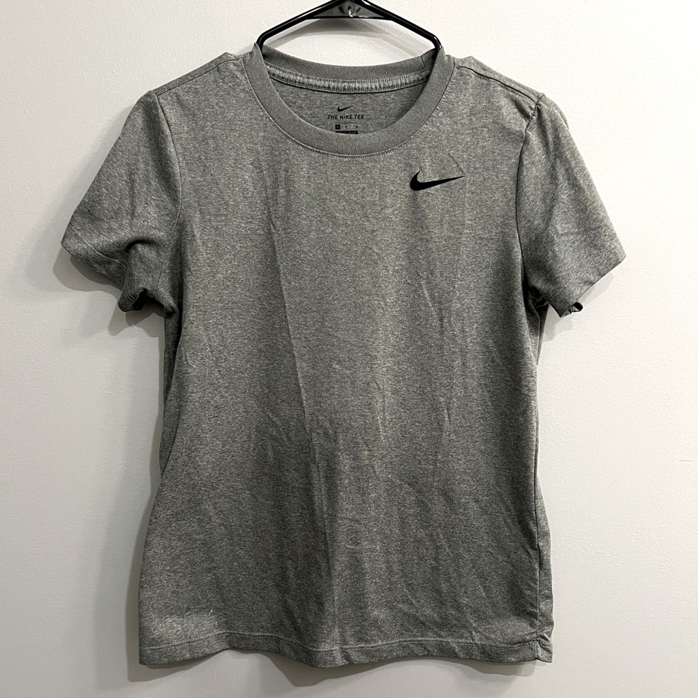 Nike - Women’s Dri-Fit T-shirt - Gray - M